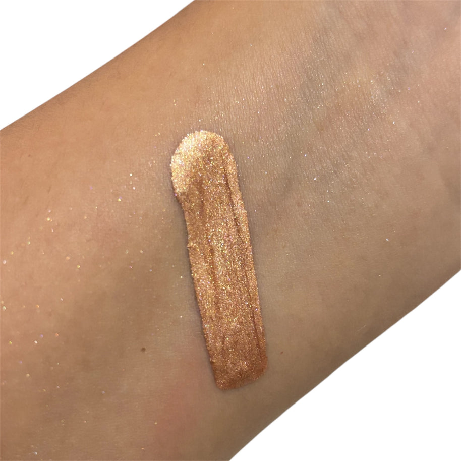 Liquid Highlighter + Blush 04