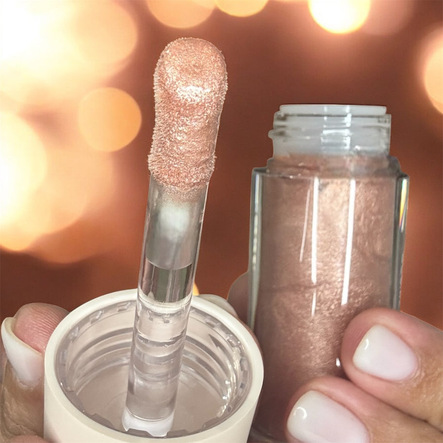 Liquid Highlighter + Blush 03