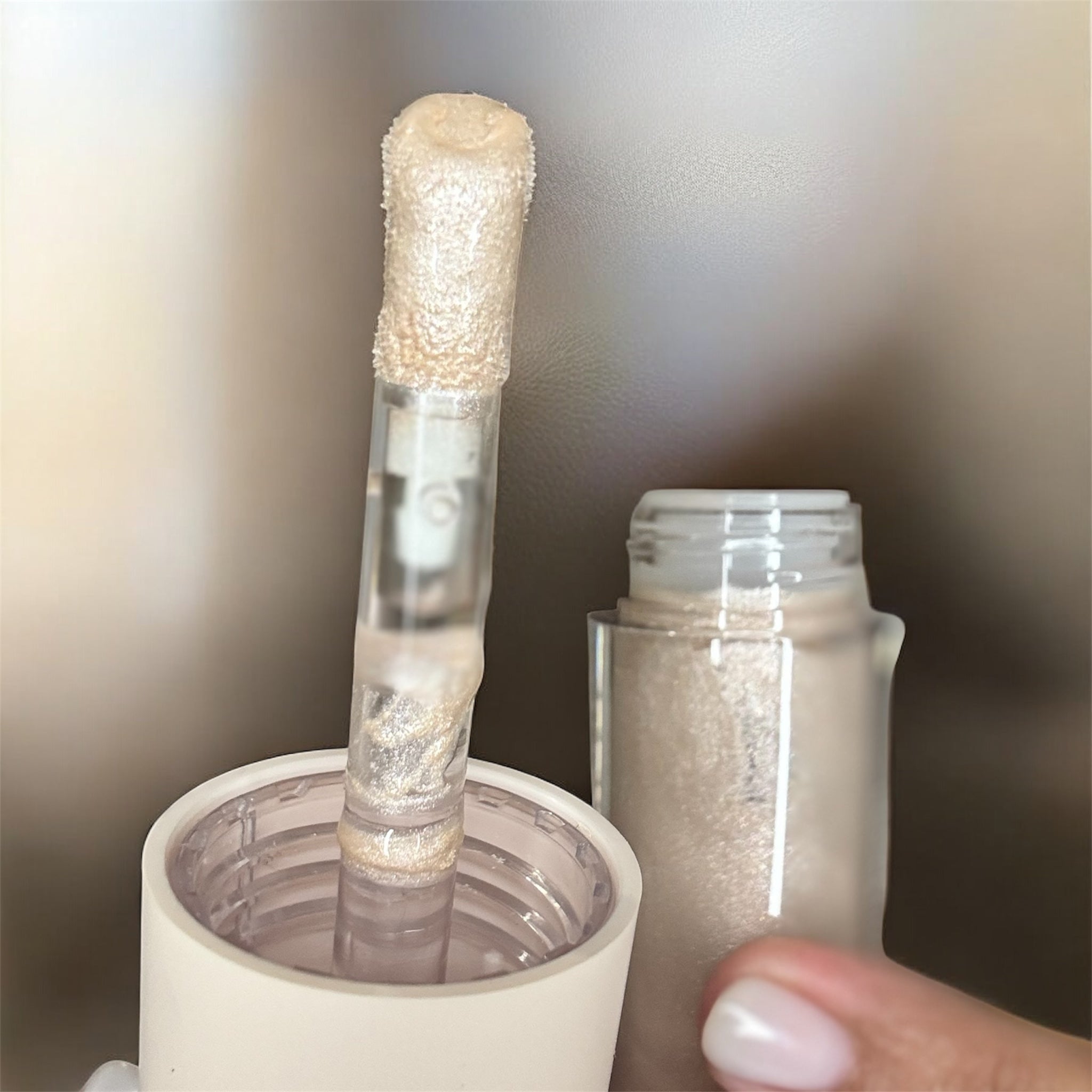 Liquid Highlighter + Blush 01